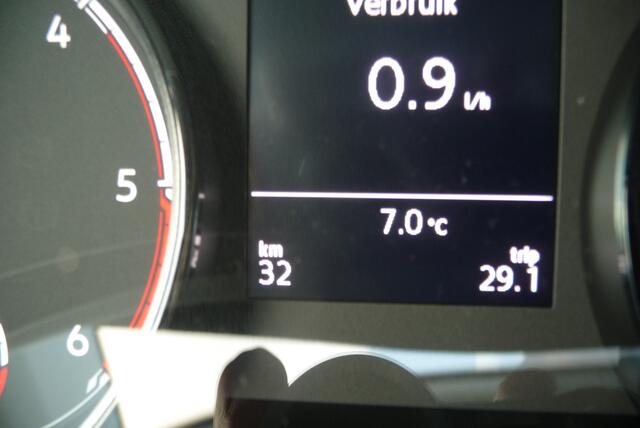 Volkswagen TRANSPORTER 2.0 TDI L2H1 28 Comfortline 111pk