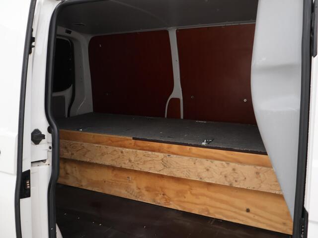 Volkswagen TRANSPORTER 2.0 TDI L1H1 + 18 INCH LMV | NAVIGATIE | DAB | CRUISE CONTROL