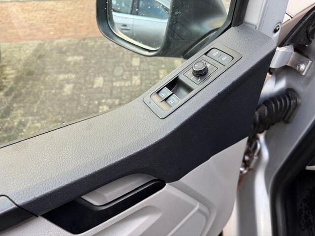 Volkswagen TRANSPORTER Kombi 2.0 TDI L1H1 Comfortline 9-Persoons/Airco/Cruise control/Nieuw model/ Incl BTW
