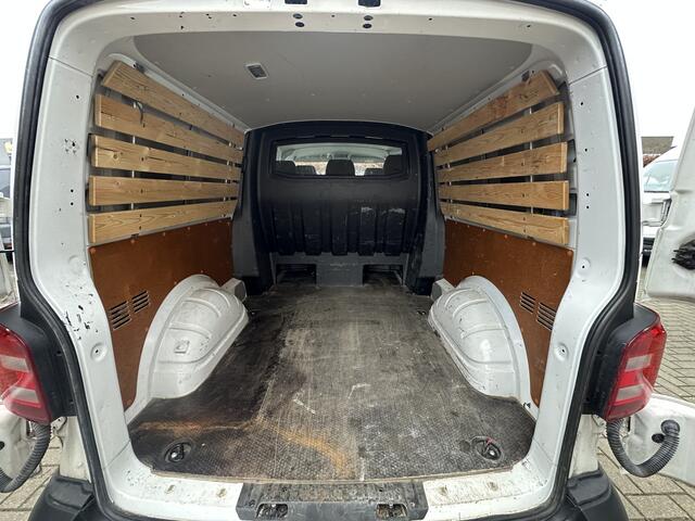 Volkswagen TRANSPORTER 2.0 TDI 150PK EURO6**BPM VRIJ**L2H1 DC Automaat/dubbele cabine/navigatie