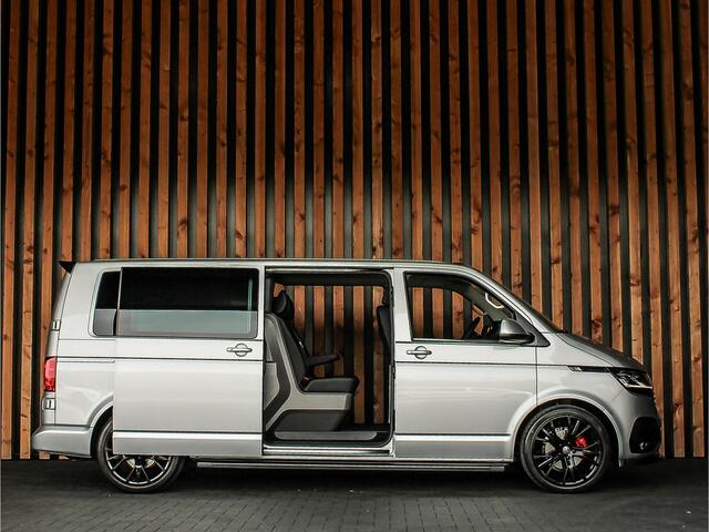 Volkswagen TRANSPORTER 2.0 TDI 150PK DSG Bulli Dubbele Cabine | BPM VRIJ! | 2X SCHUIFDEUR MET SLUITHULP | STOELVERWARMING | DIGITALE COCKPIT | ACC |