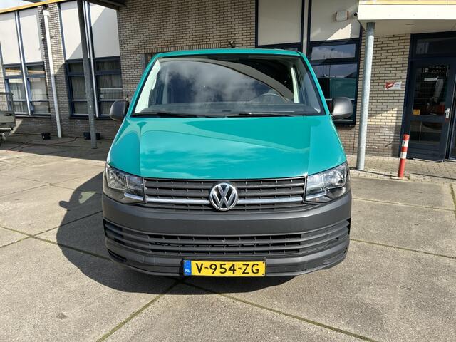 Volkswagen TRANSPORTER 2.0 TDI L1H1 NAVI E6 ENKELE CABINE