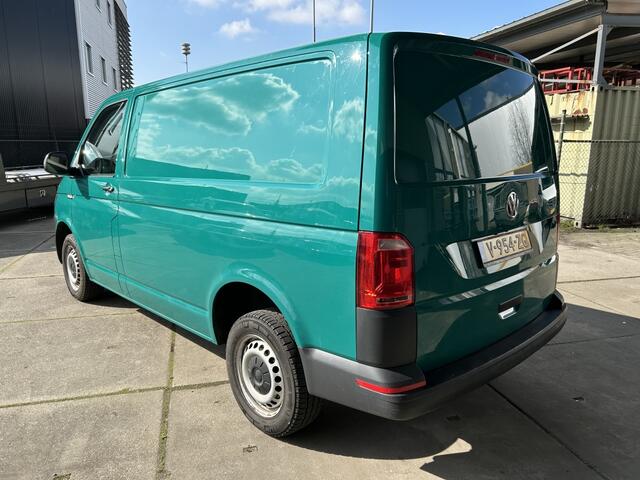 Volkswagen TRANSPORTER 2.0 TDI L1H1 NAVI E6 ENKELE CABINE