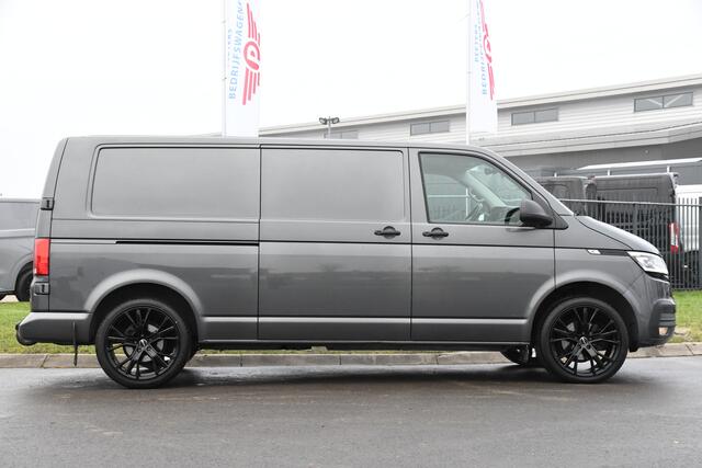 Volkswagen TRANSPORTER 2.0 TDI L2H1 30 Highline PB Edition Adaptieve Cruise, Carplay, LED, 150PK, Automaat, Sensoren, Multimedia, UNIEK!