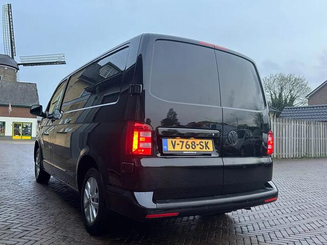 Volkswagen TRANSPORTER 2.0 TDI 150PK AUTOMAAT LEER NAVI LMV