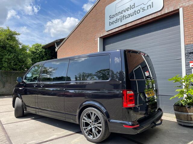 Volkswagen TRANSPORTER 2.0 TDI L2H1 Highline 2 schuifdeuren Weinig km's!! Trekhaak, schuifkanteldak, zwart. LM velgen