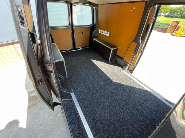 Volkswagen TRANSPORTER 2.0 TDI 204pk DSG L2H1 Bulli Navigatie / Dubbele schuifdeur