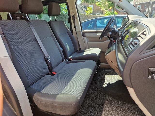 Volkswagen TRANSPORTER 2.0 TDI L2H1 DC Highline DUBBELE CABINE / 7P / SCHUIFDAK / NAP