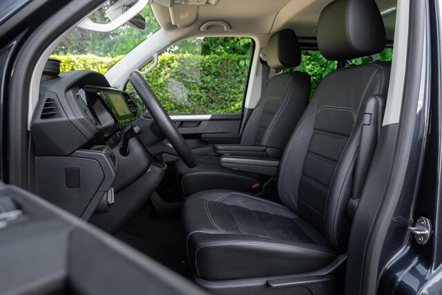 Volkswagen TRANSPORTER Multivan 2.0 TDI L1H1 4Motion Highline 'Bulli' Edition.