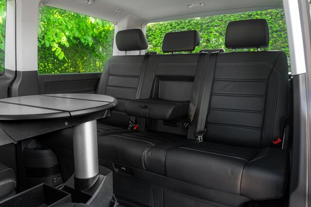 Volkswagen TRANSPORTER Multivan 2.0 TDI L1H1 4Motion Highline 'Bulli' Edition.