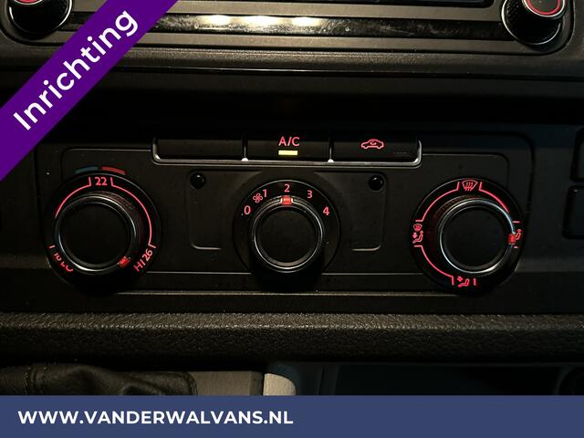 Volkswagen TRANSPORTER 2.0 TDI L2H1 inrichting Euro6 Airco | Navigatie | Cruisecontrol | Trekhaak | Parkeersensoren