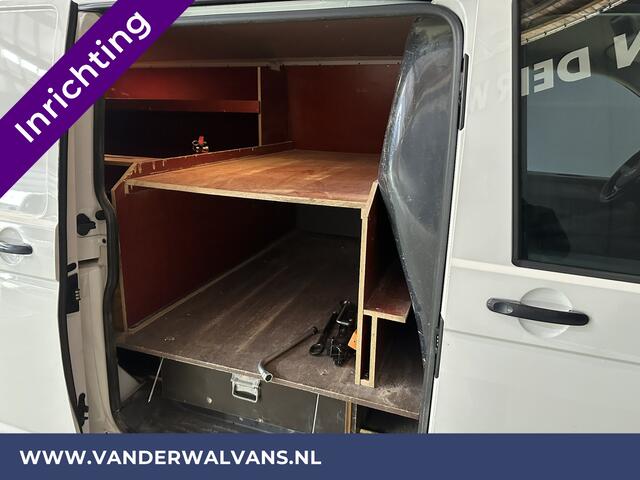 Volkswagen TRANSPORTER 2.0 TDI L2H1 inrichting Euro6 Airco | Navigatie | Cruisecontrol | Trekhaak | Parkeersensoren