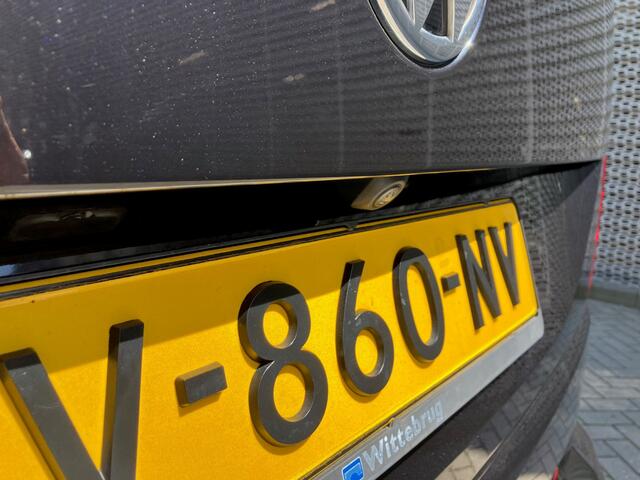 Volkswagen TRANSPORTER 2.0 TDI 150PK L2H1 DSG