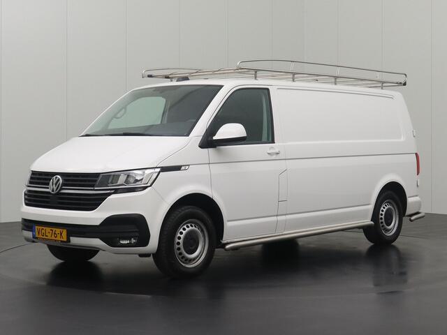 Volkswagen TRANSPORTER 2.0TDI 150PK Lang Highline | Imperiaal | Trekhaak | Navigatie | Airco | 3-Persoons