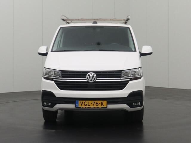 Volkswagen TRANSPORTER 2.0TDI 150PK Lang Highline | Imperiaal | Trekhaak | Navigatie | Airco | 3-Persoons