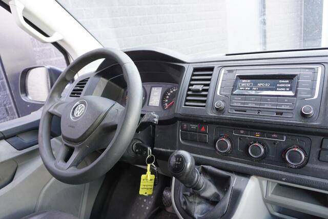 Volkswagen TRANSPORTER 2.0 TDI L2 EURO 6 - Airco - Cruise - PDC - ¤ 11.900,- Excl.