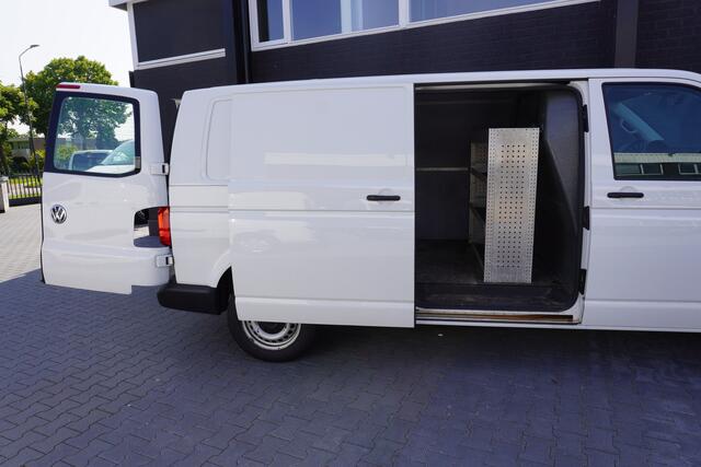Volkswagen TRANSPORTER 2.0 TDI L2 EURO 6 - Airco - Cruise - PDC - ¤ 11.900,- Excl.