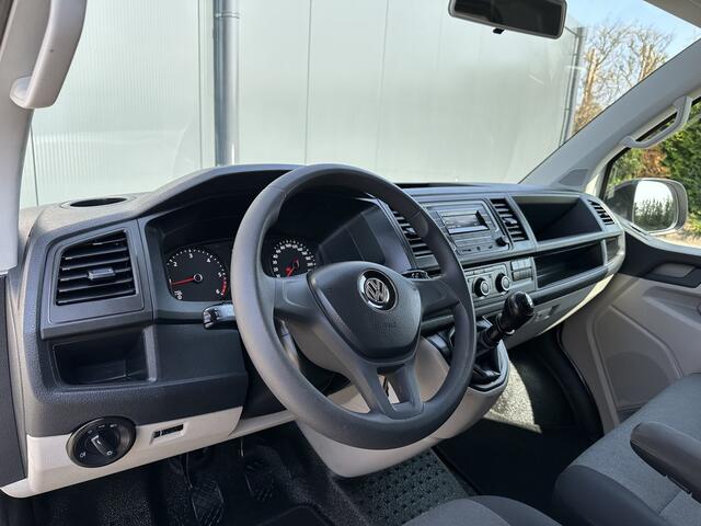 Volkswagen TRANSPORTER 2.0 TDI 102 PK / L2H1 / 1e EIG. / 58.404 KM / IMPERIAAL / TREKHAAK / AIRCO / CRUISE CONTROL