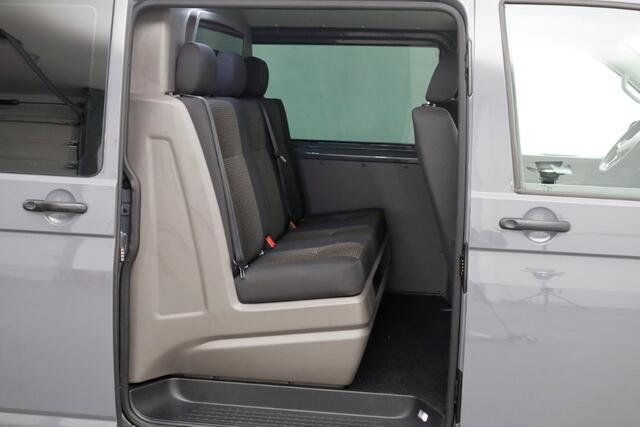 Volkswagen TRANSPORTER T6.1 2.0 TDI 110pk Lang D.C. Comfortline Airco/Navi/Inrichting 08-2021