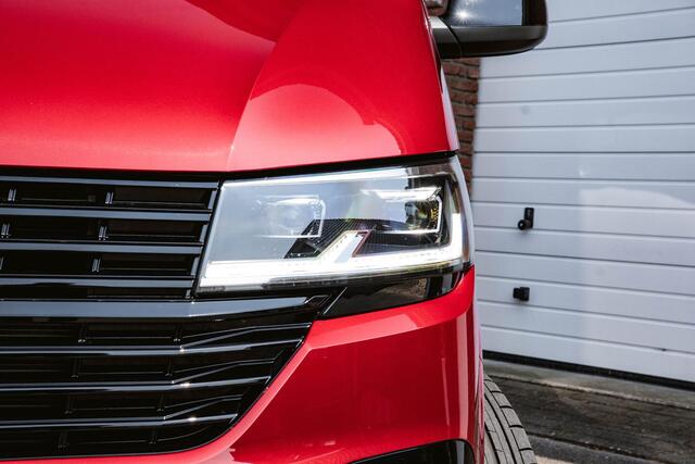 Volkswagen TRANSPORTER 2.0 TDI 150 pk Dubbel Cabine Fontana Red Navi, Camera, 20" LMV, LED Koplampen, Adapt. Cruise, Privacyglas, 5-Zits