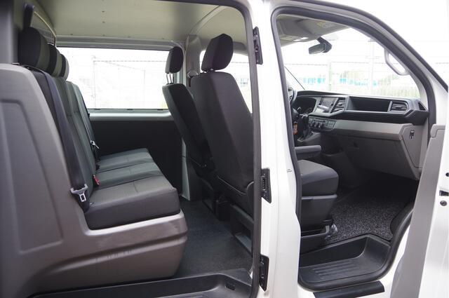 Volkswagen TRANSPORTER 2.0 TDI L2 30 DC-5P, 150PK AUT. TREKHAAK, CAMERA, NAVI, CRUISE, AIRCO, VOORRUIT VERWARMING, DUBBELE CABINE