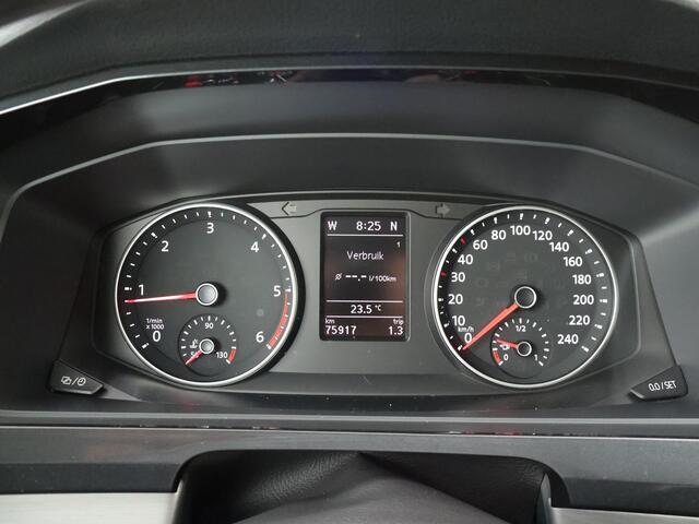 Volkswagen TRANSPORTER 2.0 TDI L2H1 DC Highline