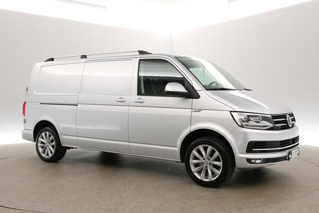 Volkswagen TRANSPORTER 2.0 TDI L2H1 | MARGE! | 150PK DSG Automaat 2xSchuifdeur Airco Camera Carplay Cruise LED Trekhaak 3 Persoons 18"LMV PDC