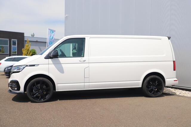 Volkswagen TRANSPORTER 2.0 TDI L2H3 30 Bulli 204PK DSG Automaat Trekhaak Virtual Cockpit 20 inch Adaptive Cruise Navigatie Carplay Achteruitrijcamera