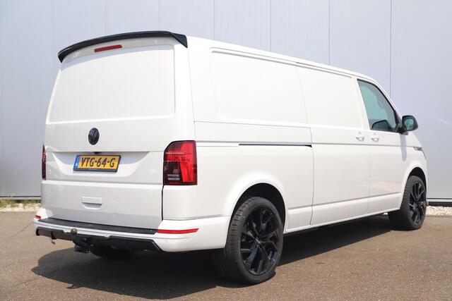 Volkswagen TRANSPORTER 2.0 TDI L2H3 30 Bulli 204PK DSG Automaat Trekhaak Virtual Cockpit 20 inch Adaptive Cruise Navigatie Carplay Achteruitrijcamera