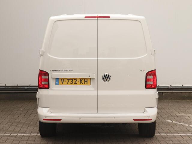 Volkswagen TRANSPORTER 2.0 TDI L1H1 Comfortline | 1e eigenaar | Adaptive cruise control | Stoelverwarming | Achterdeuren |