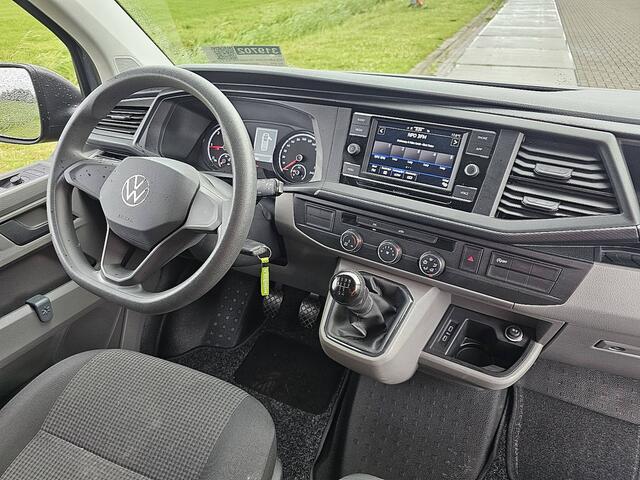 Volkswagen TRANSPORTER 2.0 TDI T6.1 L2H1 Euro6 Airco 3-Zits Camera 1e Eigenaar NAP Trekhaak!
