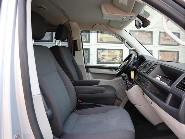 Volkswagen TRANSPORTER 2.0 TDI 102pk L2 Lang DC 5 Pers. - Navi - PDC
