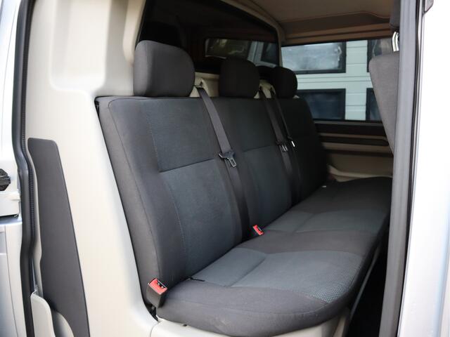 Volkswagen TRANSPORTER 2.0 TDI 102pk L2 Lang DC 5 Pers. - Navi - PDC