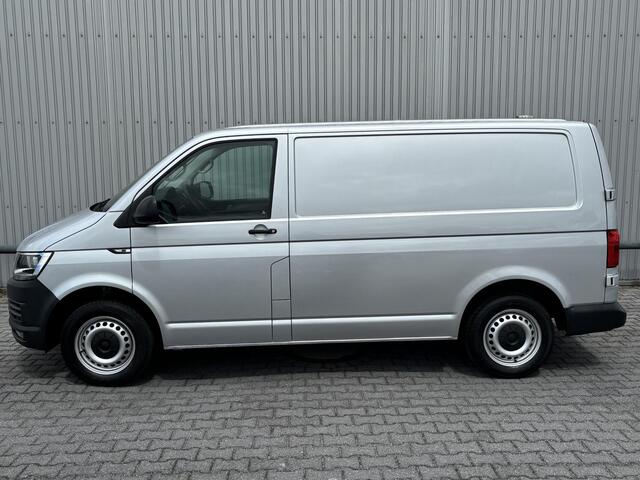 Volkswagen TRANSPORTER 2.0 TDI L1H1 Comfortline*AUTOM.*NAVI*CRUISE*APPLE