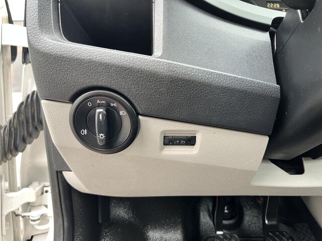 Volkswagen TRANSPORTER 2.0 TDI L2H1 150pk Pick up open laadbak Airco Cruise control Bluetooth trekhaak 2500 kg 1e eigenaar Dealer onderhouden P-up Bakwagen Doka Pritsche Ahk 2500kg