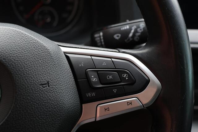 Volkswagen TRANSPORTER 2.0 TDI L2H1 150 PK BULLI | LED Koplampen | ACC | | 3-Zitter | Marge | BTW & BPM Vrij | Dealer onderhouden | Nieuwe distributieriem