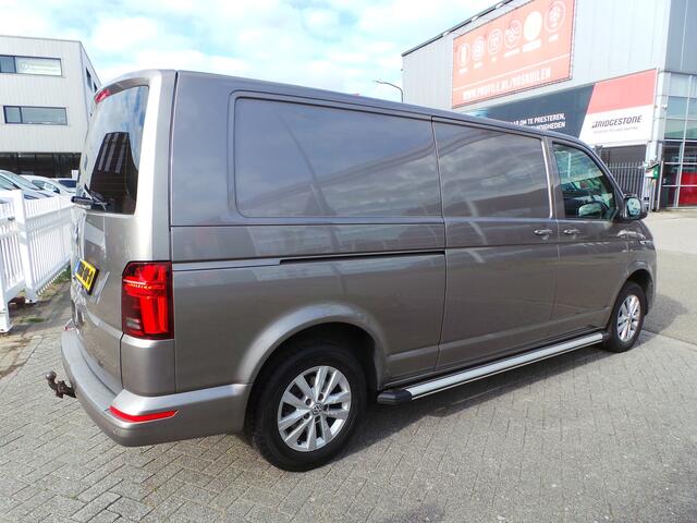 Volkswagen TRANSPORTER 2.0 TDI 150pk L2 Aut. Bulli Gr-Navi,Camera,El Klep,Dodehoek Airco,Cruise,Pdc,Trekhaak