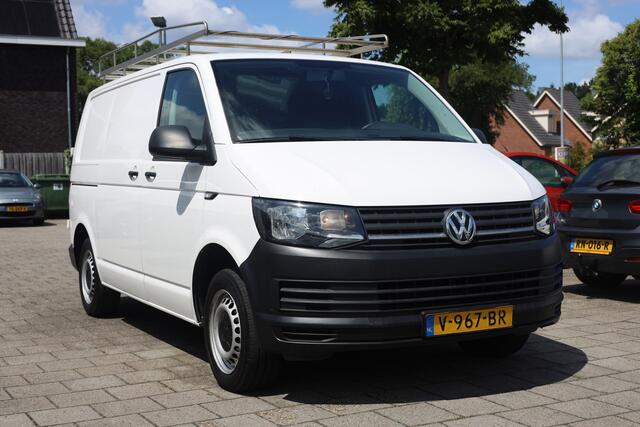 Volkswagen TRANSPORTER 2.0 TDI L1H1 AIRCO | EL PAKKKET | TREKHAAK
