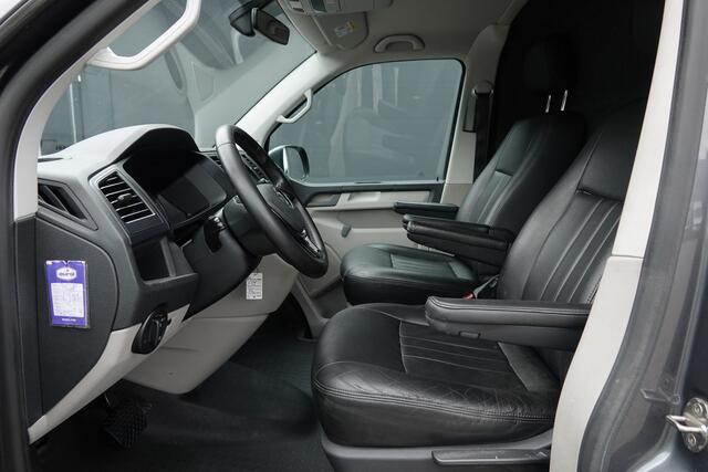 Volkswagen TRANSPORTER L2H1 2.0Tdi 180Pk DSG7 | 2xSchuifdeur | Leder | Trekhaak | Sidebars | 17''