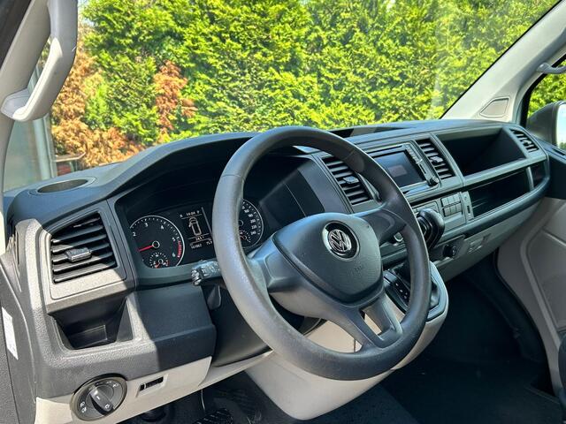 Volkswagen TRANSPORTER 2.0 TDI 150 PK DSG AUTOM HIGHLINE / L2H1 / 1e EIG. / ACHTERKLEP / AIRCO / CRUISE / NAVI / PDC