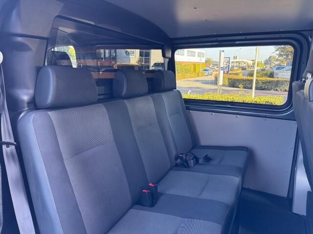 Volkswagen TRANSPORTER 2.0 TDI Dubbele Cabine DC Lang L2 6-pers, Navi, PDC, LM-velgen