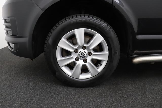 Volkswagen TRANSPORTER 2.0 TDI Aut L2H1 Comfortline Trekhaak Betimmerd Camera