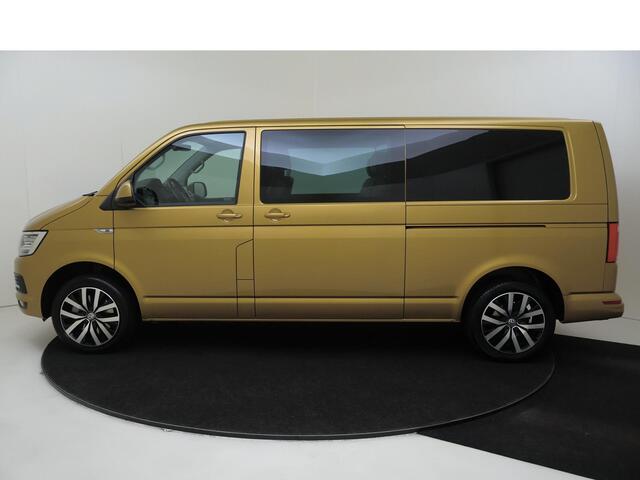 Volkswagen TRANSPORTER 2.0 TDI L2H1 DC Highline 199PK DSG | Navigatie | Camera | Trekhaak | Leder | DC