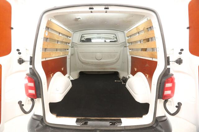 Volkswagen TRANSPORTER 2.0 TDI L2H1 Dubbele Cabine Airco Cruise 6 Persoons Elektrpakket Sidebar Trekhaak