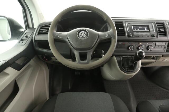 Volkswagen TRANSPORTER 2.0 TDI L2H1 Dubbele Cabine Airco Cruise 6 Persoons Elektrpakket Sidebar Trekhaak