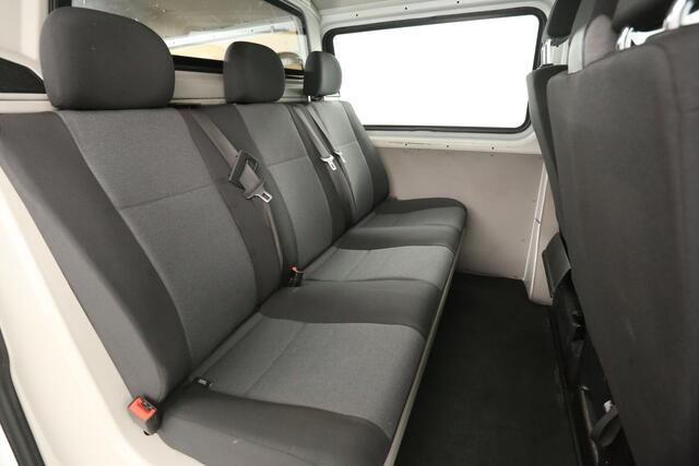Volkswagen TRANSPORTER 2.0 TDI L2H1 Dubbele Cabine Airco Cruise 6 Persoons Elektrpakket Sidebar Trekhaak