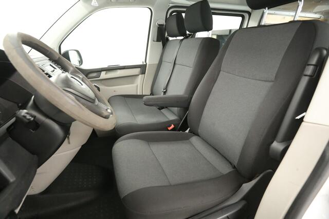 Volkswagen TRANSPORTER 2.0 TDI L2H1 Dubbele Cabine Airco Cruise 6 Persoons Elektrpakket Sidebar Trekhaak