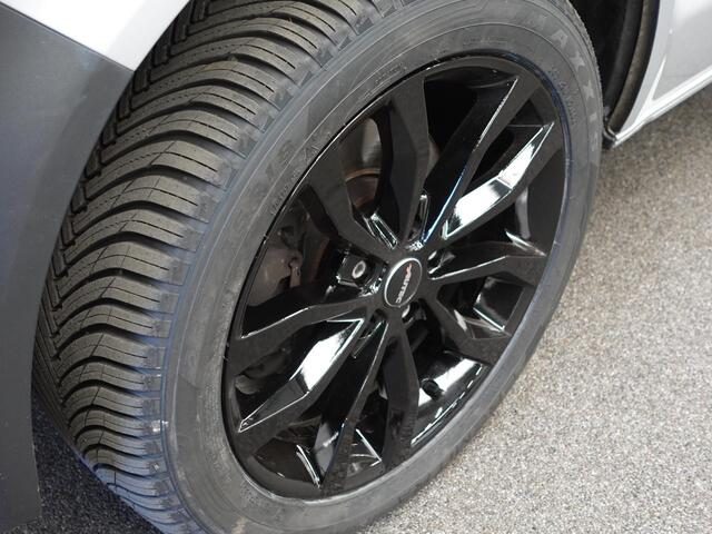 Volkswagen TRANSPORTER 102pk L1H1 Highline Navigatie 18" Velgen Airco Cruise control Euro6 Bluetooth