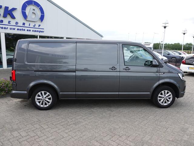 Volkswagen TRANSPORTER 2.0 TDI L2H1 150PK 4Motion Highline TREKH. | NAVI | LMV | AIRCO | CRUISE | PDC V+A