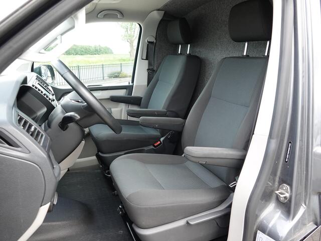 Volkswagen TRANSPORTER 2.0 TDI L2H1 150PK 4Motion Highline TREKH. | NAVI | LMV | AIRCO | CRUISE | PDC V+A